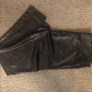 Faux leather leggings